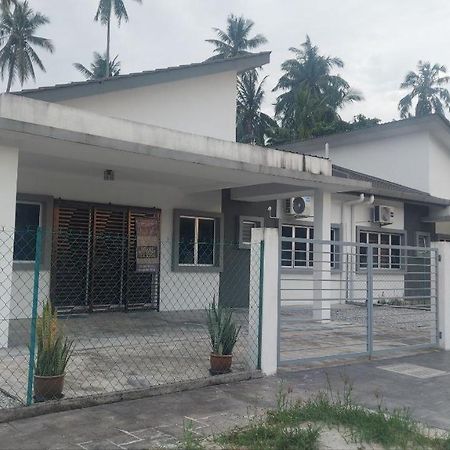 Desaku Homestay Kapar Exterior photo